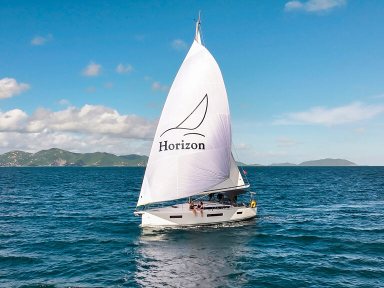 Horizon charter sailboat
