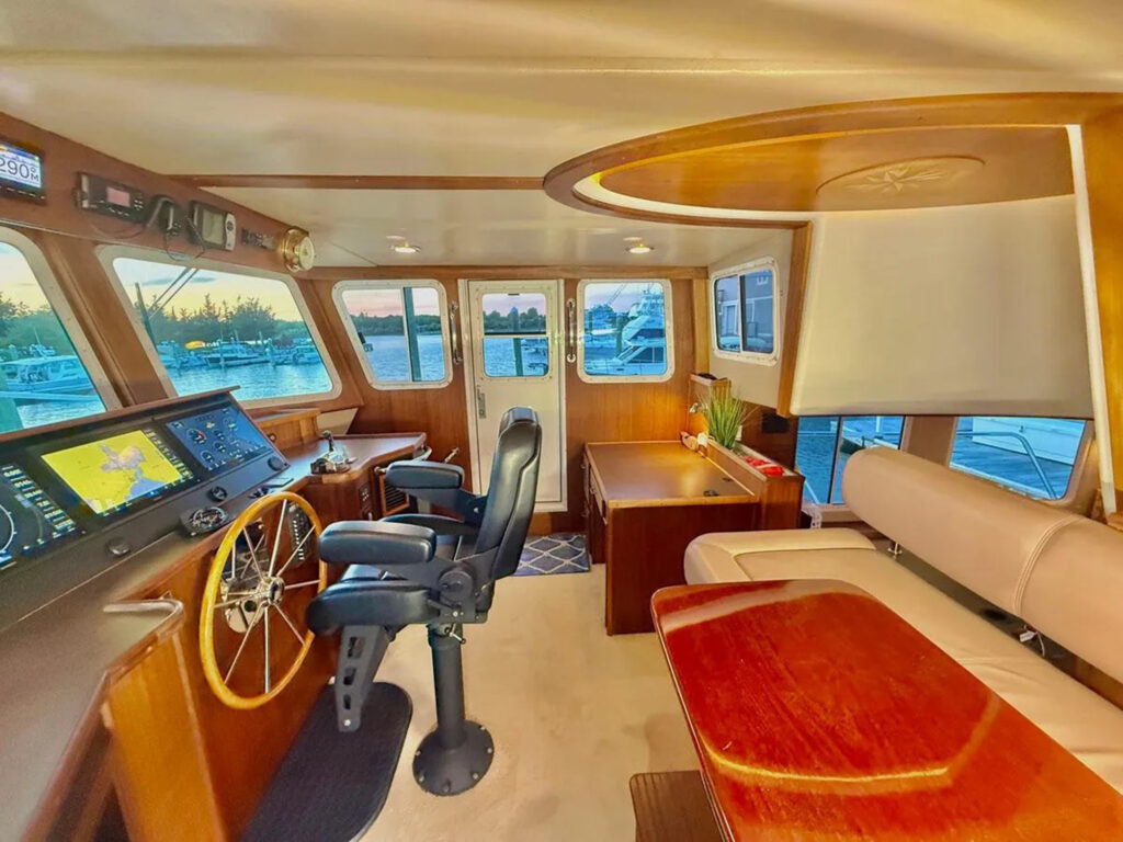 Seaglass pilothouse