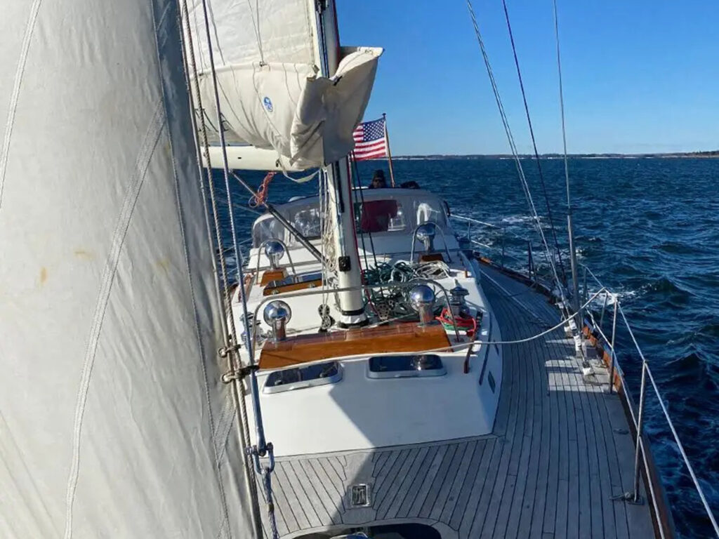 Foredeck Looking Aft on the ZANETIA