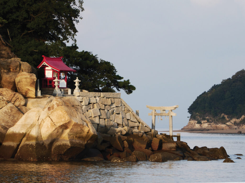 Japan Shrine Shiraishi