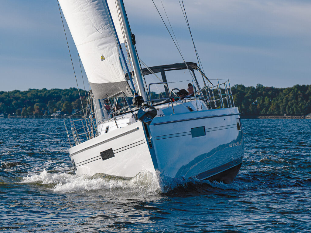 Boat testing the Catalina 426
