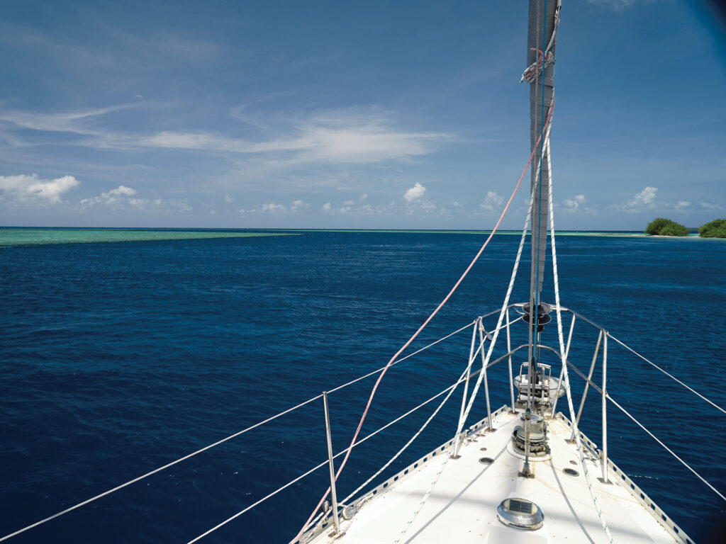 Sailboat near Ahnd Atoll